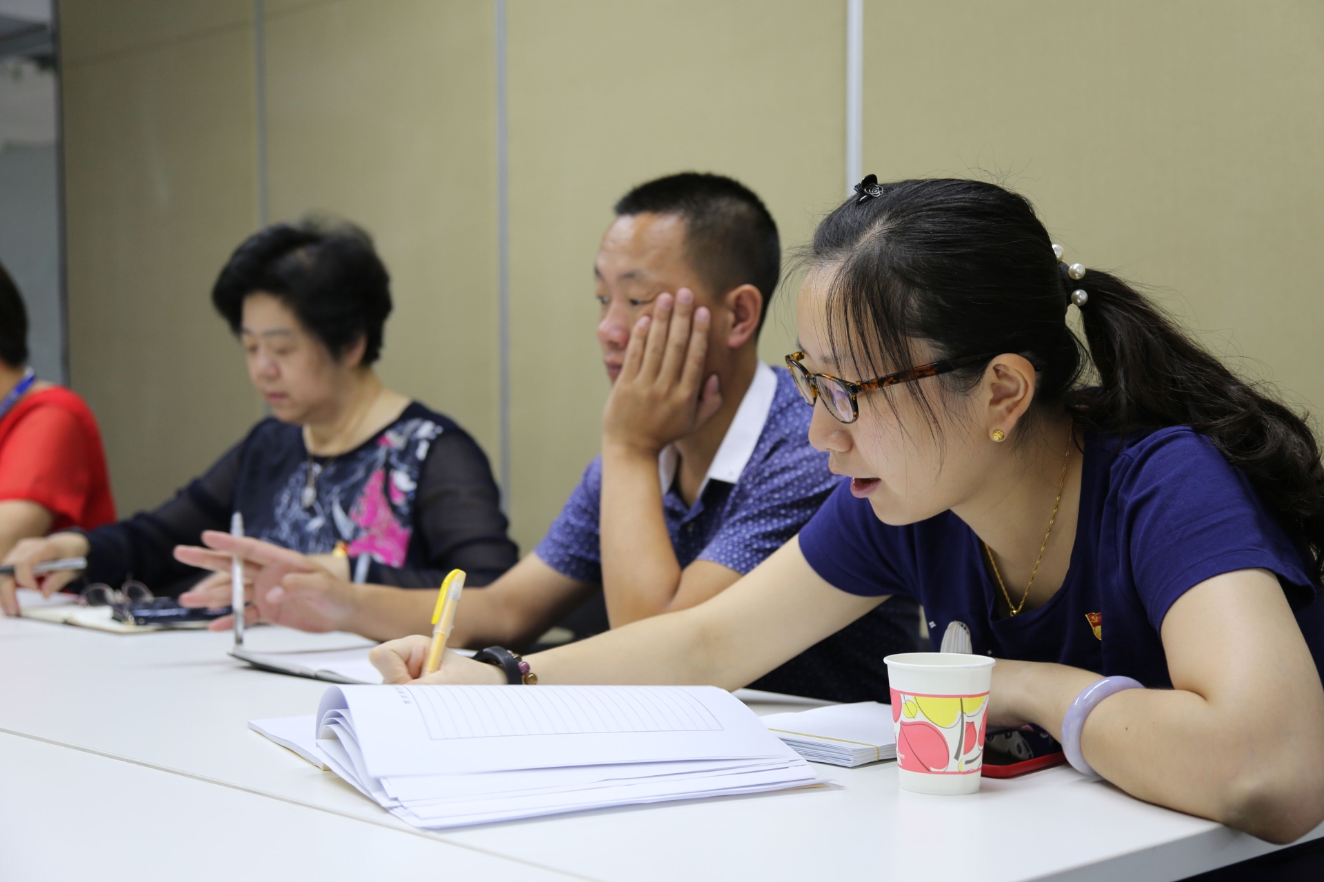 中共上海远茂企业发展股份有限公司支部委员会庆祝建党97周年组织生活会3.jpg 中共上海远茂企业发展股份有限公司支部委员会庆祝建党97周年组织生活会3.jpg